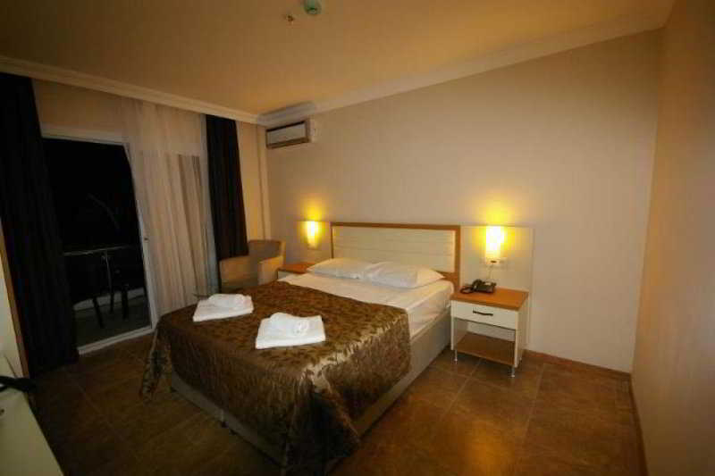 Bitez Risa Hotel Exteriér fotografie