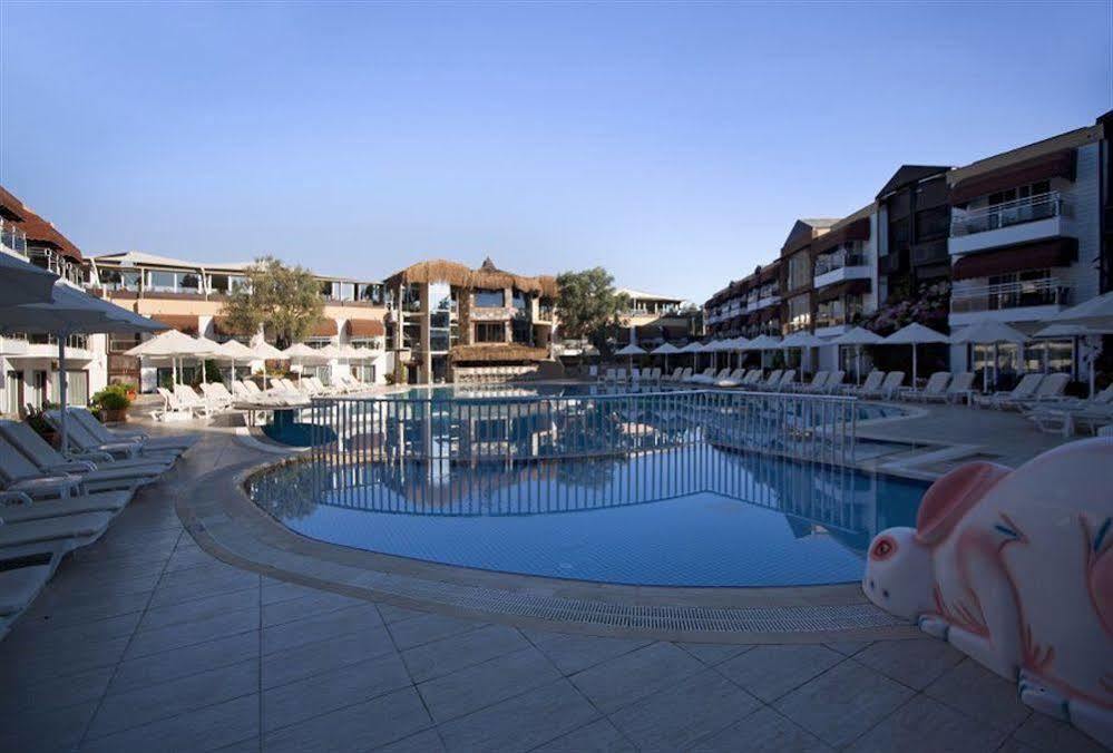 Bitez Risa Hotel Exteriér fotografie