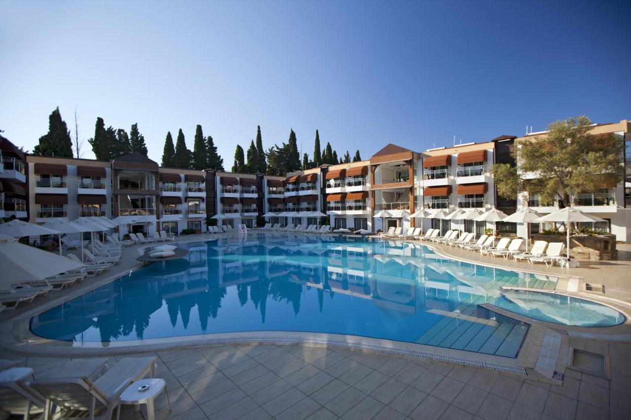 Bitez Risa Hotel Exteriér fotografie